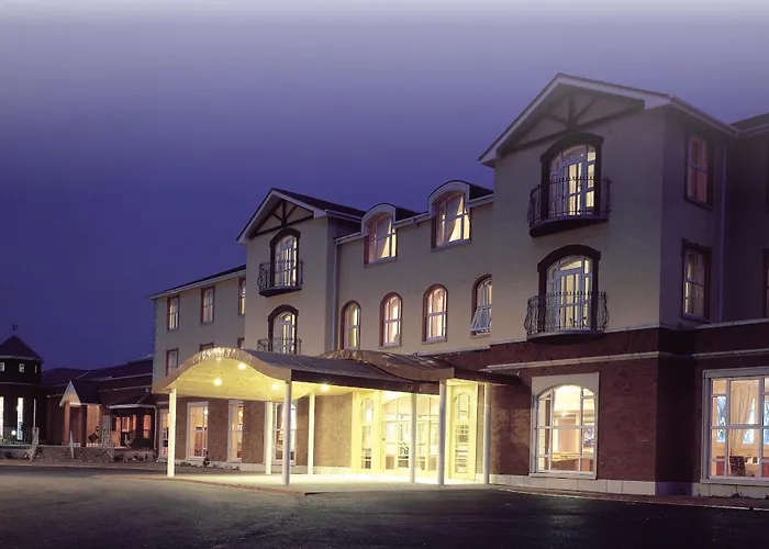 Woodlands & Leisure Centre