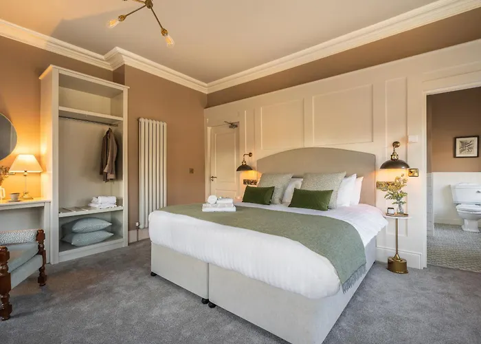 Creighton Hotel
