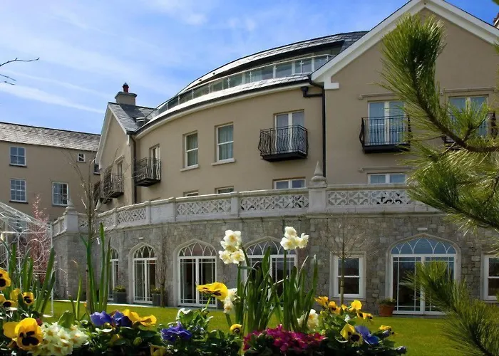 Step House Hotel