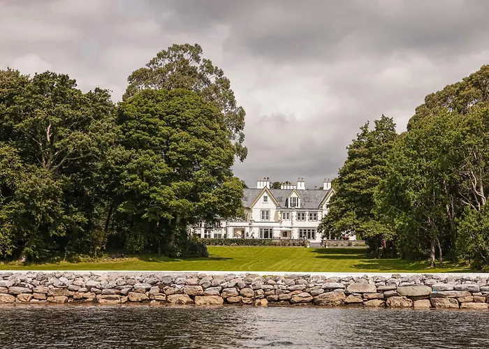 Dromquinna Manor