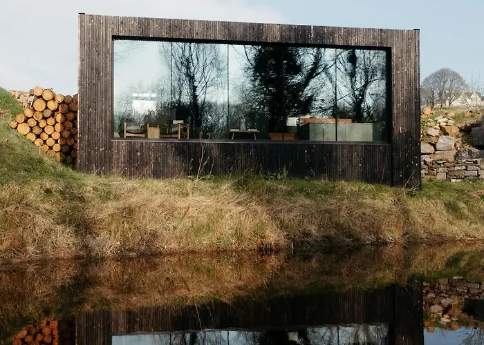 Elements Lodges Pettigoe