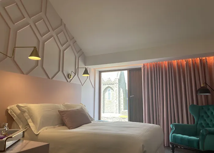 The Rooms At Firecastle