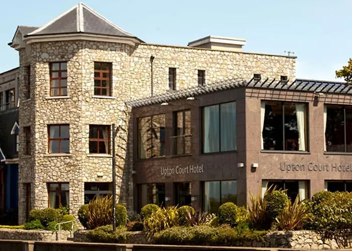 Upton Court Hotel