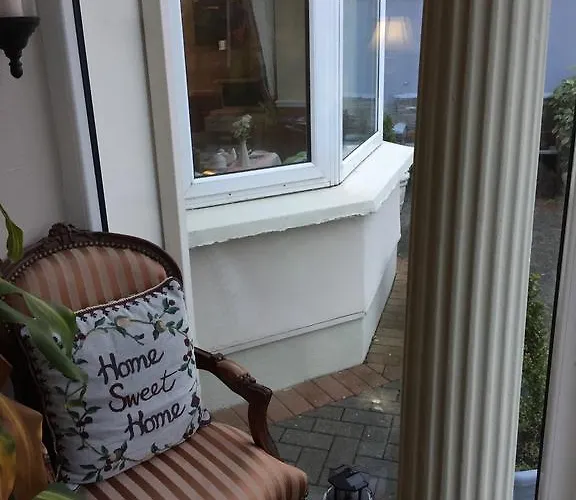 Maureen'S Bed And Breakfast